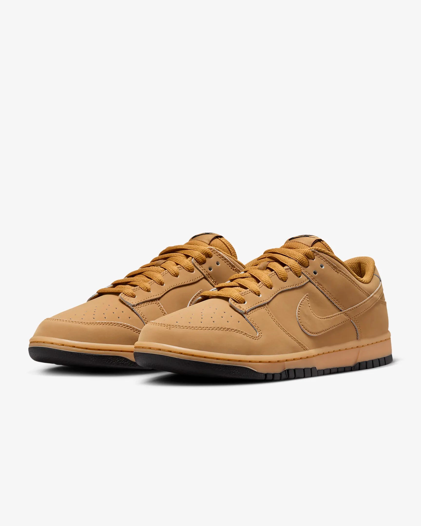 Nike Dunk Low Retro