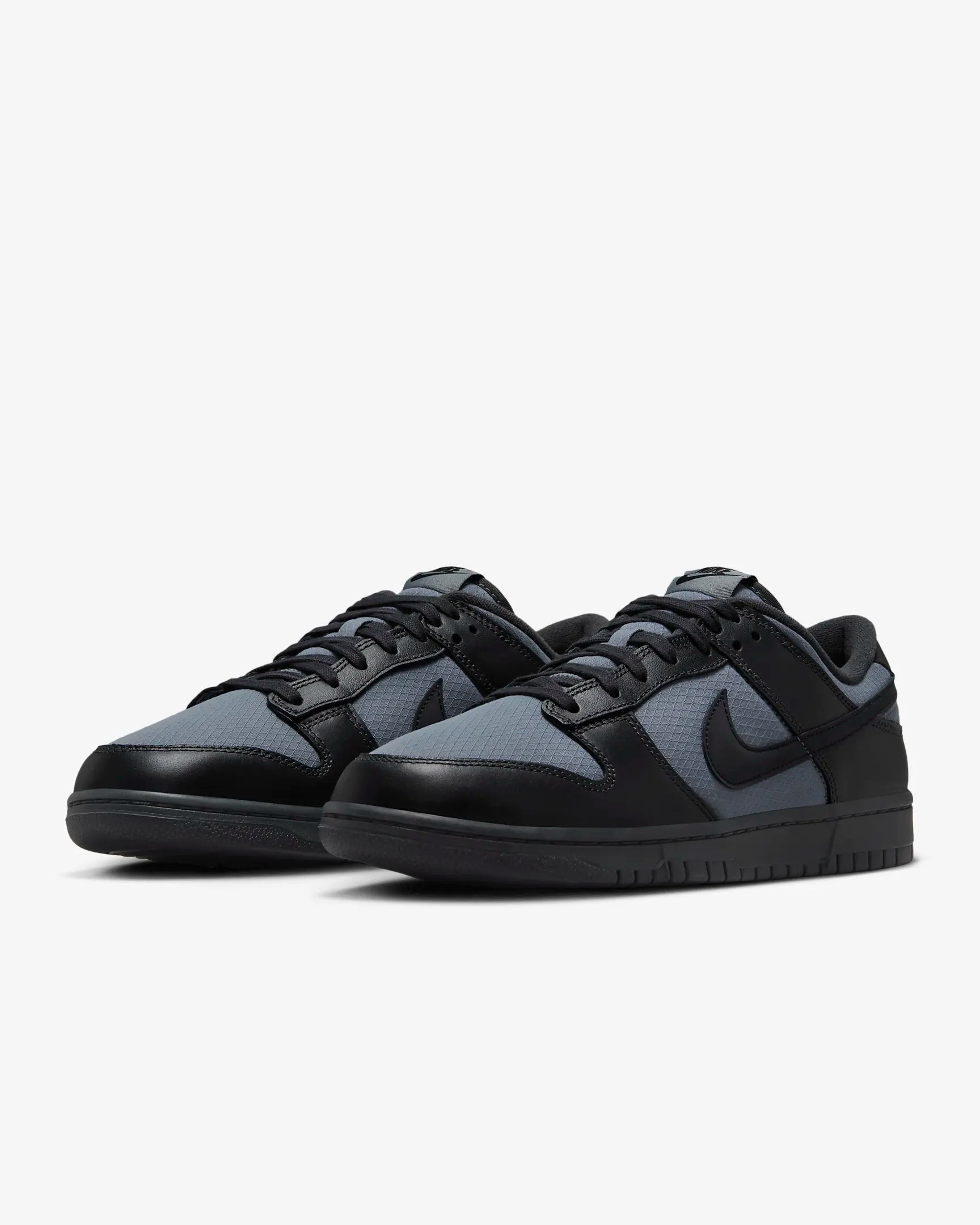 Nike Dunk Low Retro
