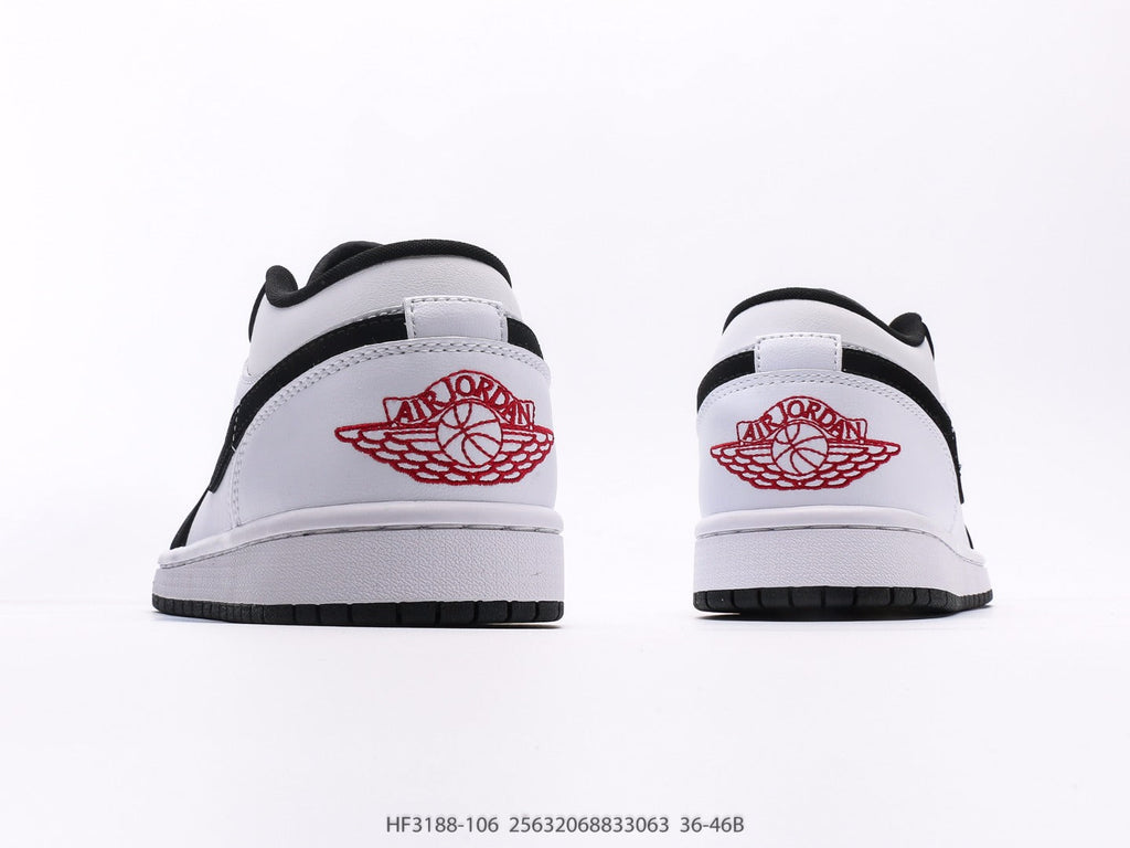 Air Jordan 1 Low Panda Toe